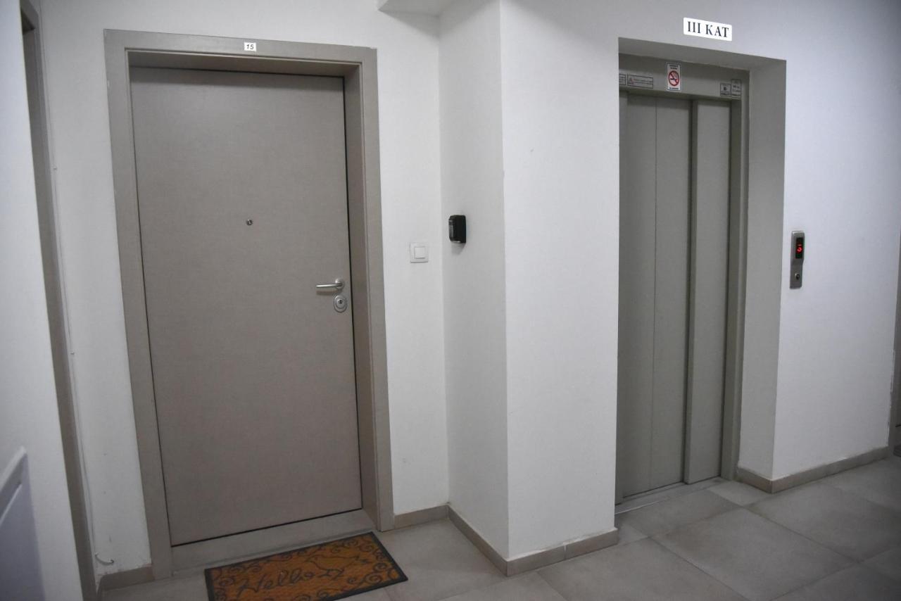 Modern & Cozy Apartment Skopje Exterior photo