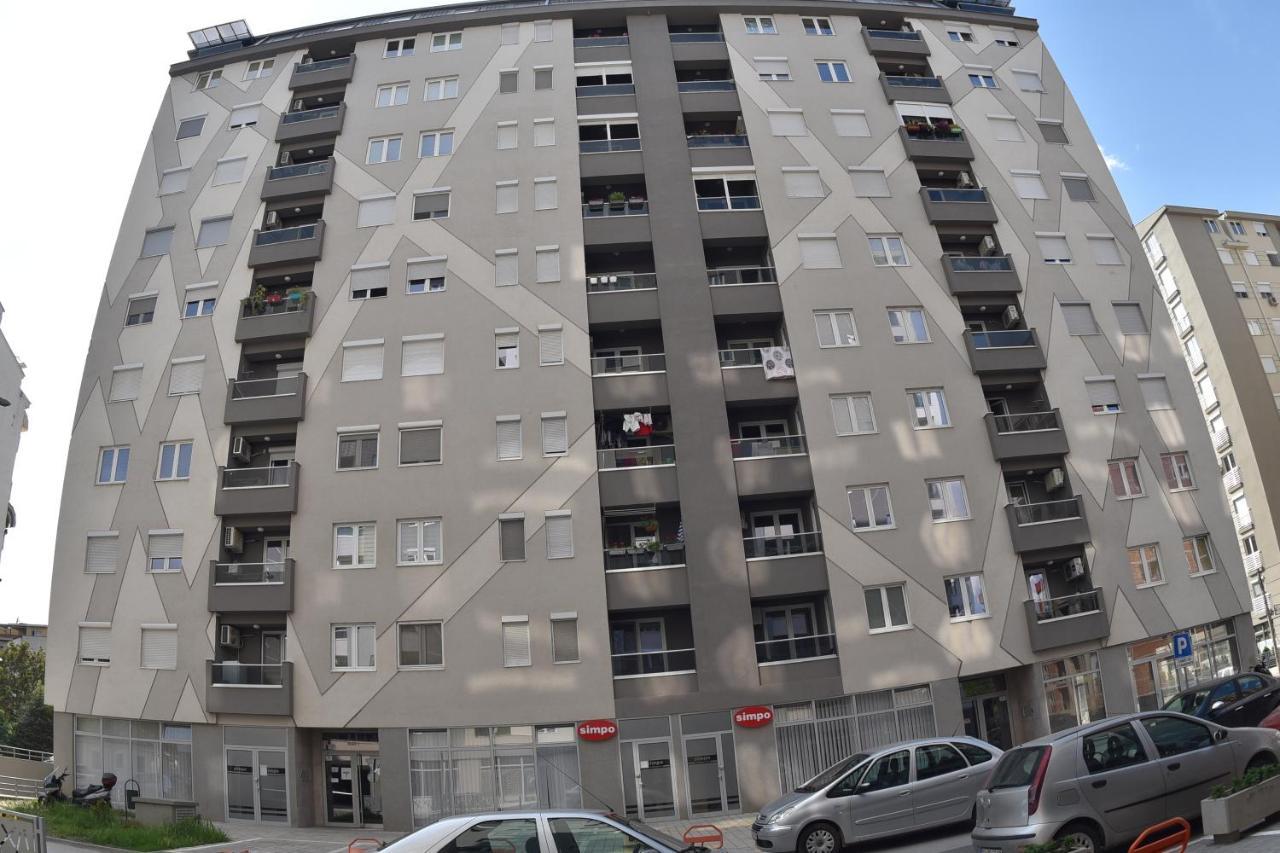 Modern & Cozy Apartment Skopje Exterior photo
