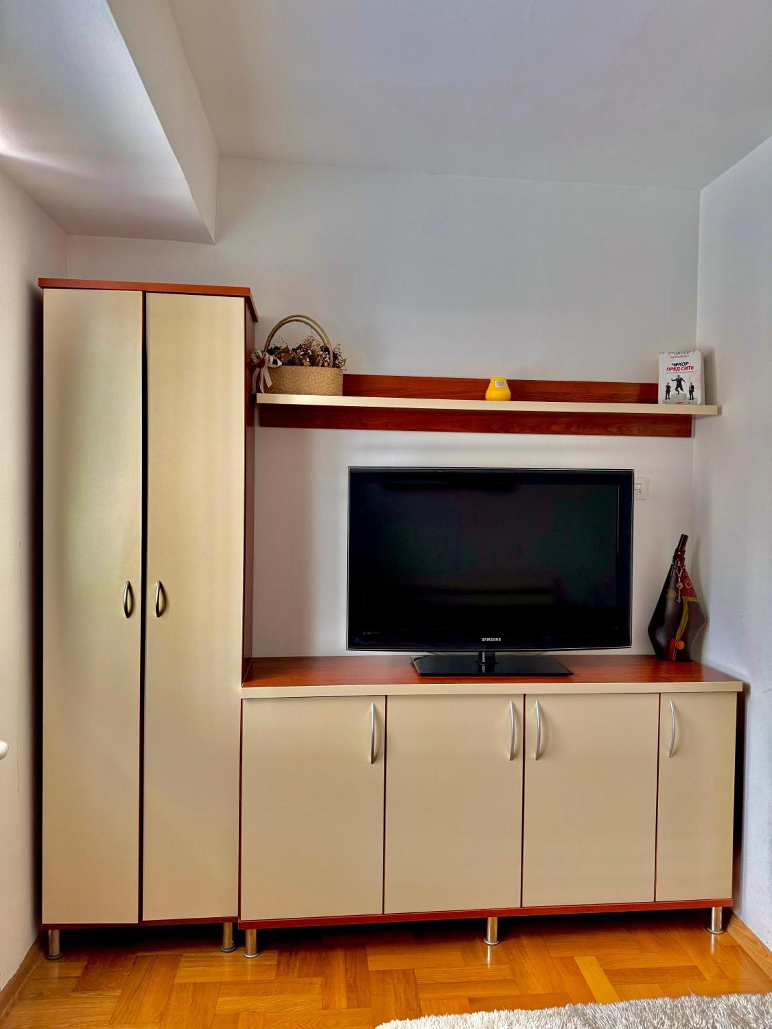 Modern & Cozy Apartment Skopje Exterior photo